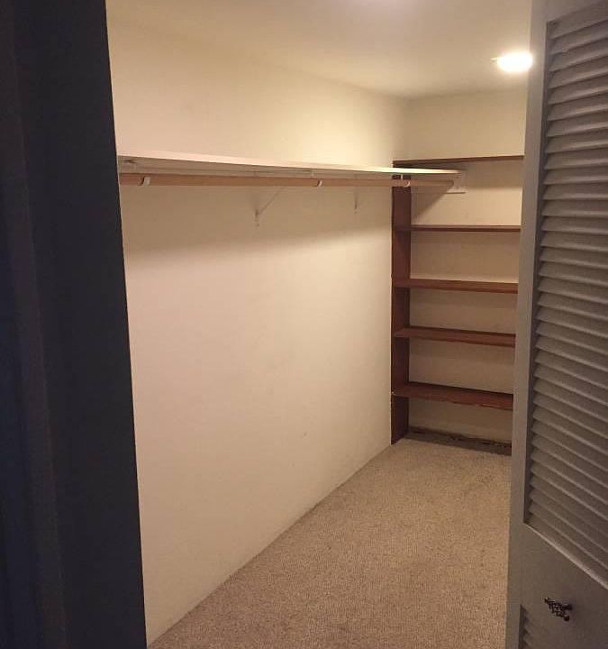 Walk in Closet