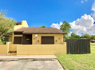 19317 NW 53rd Pl, Miami Gardens, FL 33055