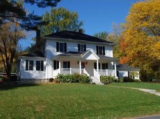 19 Rattle Hill Rd, Southampton, MA 01073