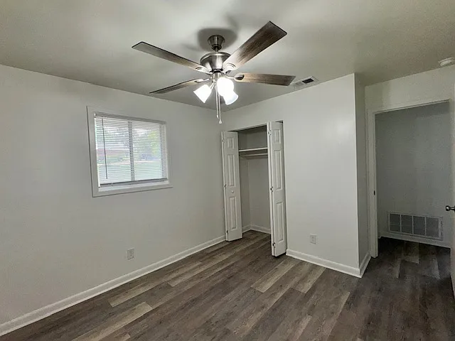 920 Rosewood Dr — Photo 18