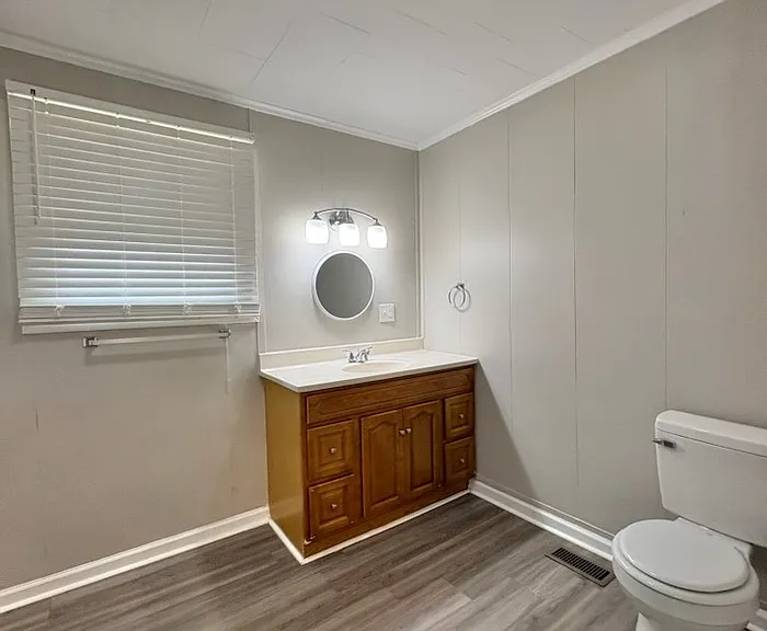 105 Hudson St — Photo 13