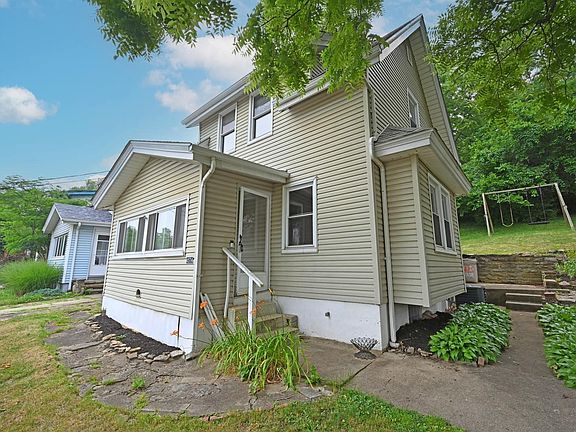 2nd image of 4574 Eastern Ave