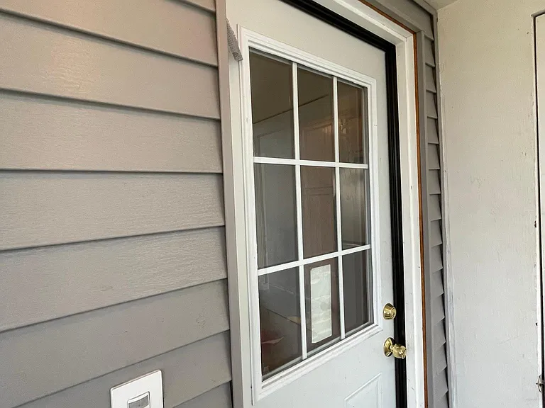 1135 Tamarack Ave NW #1 — Photo 17