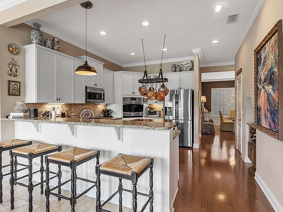 5th image of 240 Saint Johns Golf Dr