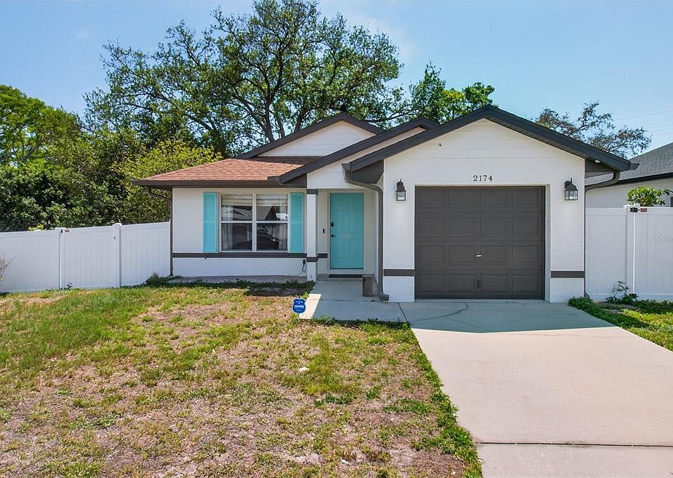 1st image of 2174 19th Ave SW