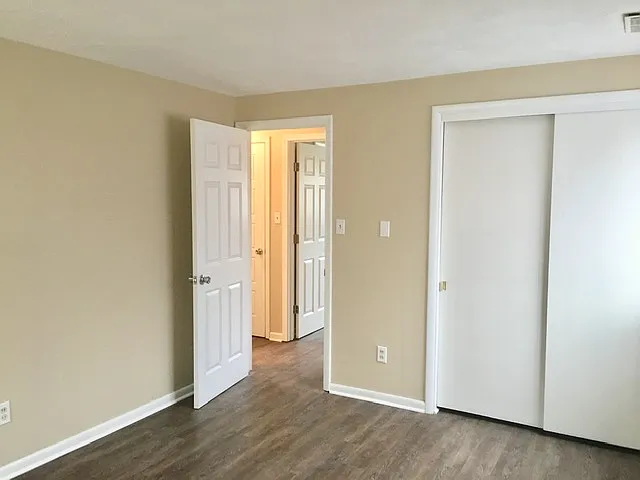 9403 Shenandoah Dr — Photo 24