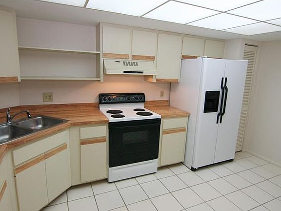 4th image of 7203 Curtiss Ave APT 1D