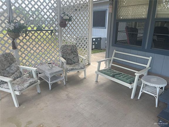 4th image of 15768 Orange Dr