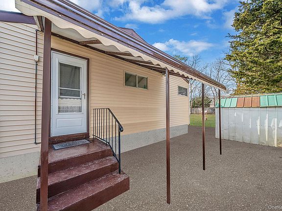 4th image of 156 Gibbs Road