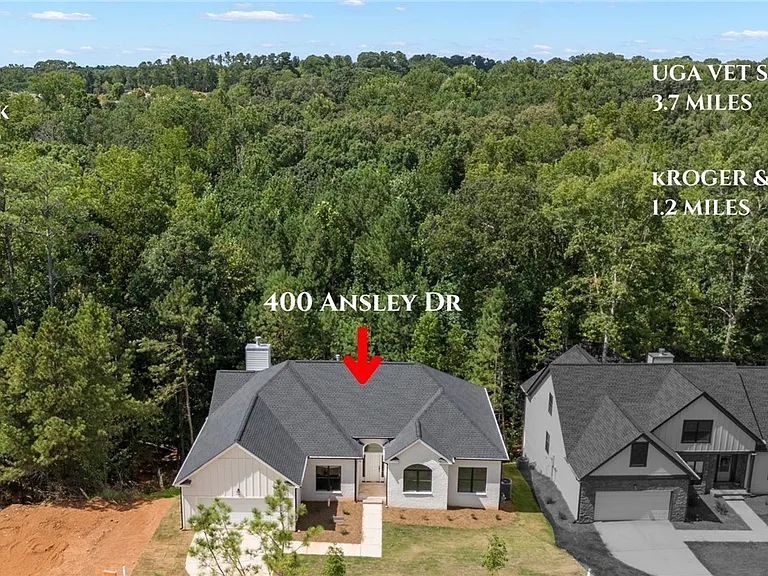 400 Ansley Dr — Photo 2