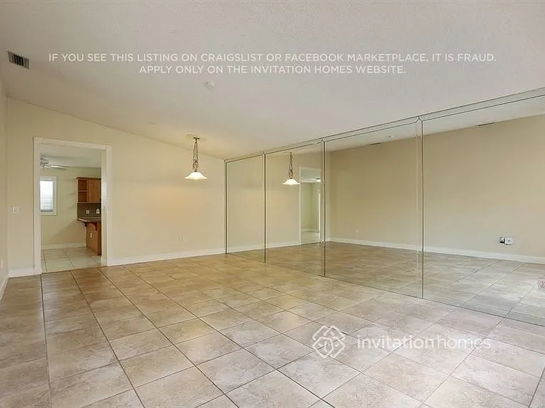 11255 SW 143rd Ct — Photo 5
