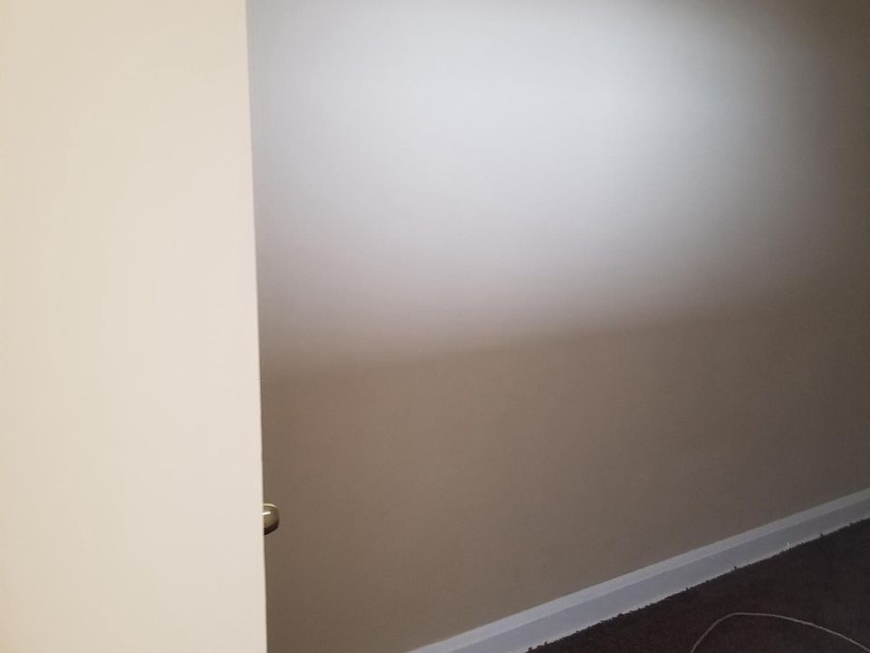 2nd image of 2035 Eagle St