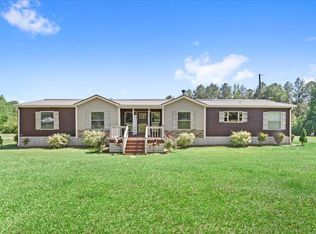 6 Barber Rd, Lumberton, MS 39455