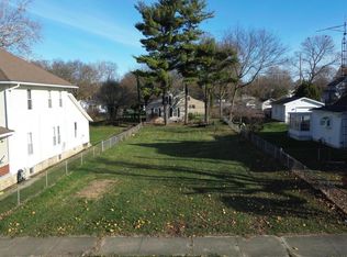 366 N Isabella St, Springfield, OH 45504