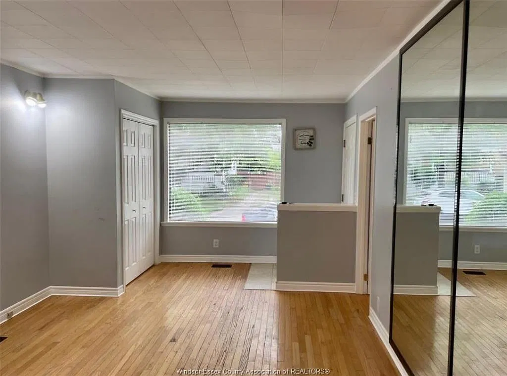 2 bed, $1,600 — Photo 3