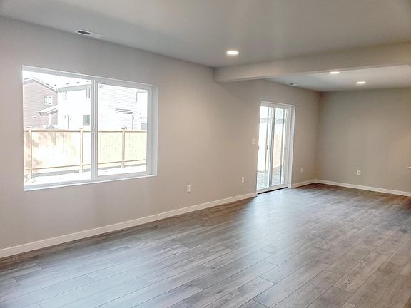 4th image of 5320 89th St NE