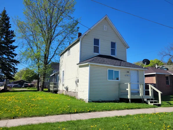317 Sheridan Dr, Sault Sainte Marie, MI 49783