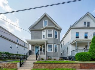 17 John St, Elizabeth, NJ 07202