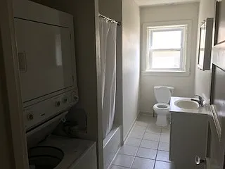 6308 Sherwood Rd — Photo 10
