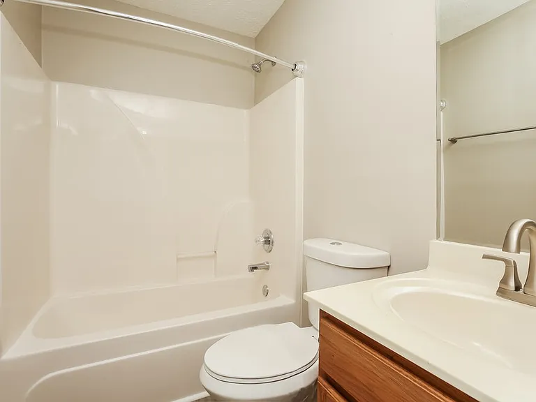 1111 Nahanee Ct — Photo 11