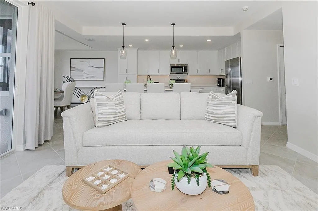 5527 Double Eagle Circle #3823 - The National - Schaaf Monson — Photo 4