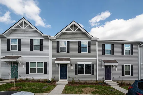 2757 Thornton Grove Blvd #215 Photo 1