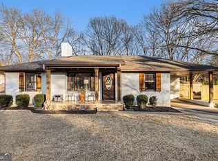 14 Larkwood Cir, Cartersville, GA 30120