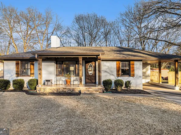 14 Larkwood Cir, Cartersville, GA 30120