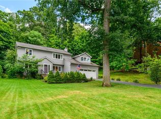 95 Ridge Rd, Ardsley, NY 10502