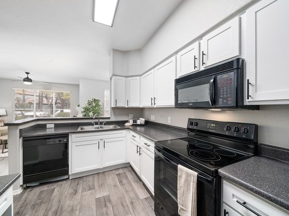 9055 E Catalina Hwy APT 14203