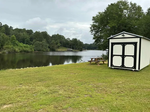 12317 Magnolia Point Rd, Andalusia, AL 36421