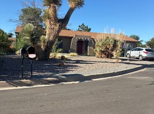 1600 Fornax Rd SE, Rio Rancho, NM 87124