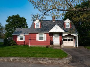 91 Marshall Rd, Fitchburg, MA 01420