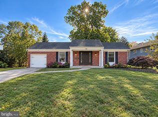125 Schoolhouse Ter, Mount Laurel, NJ 08054