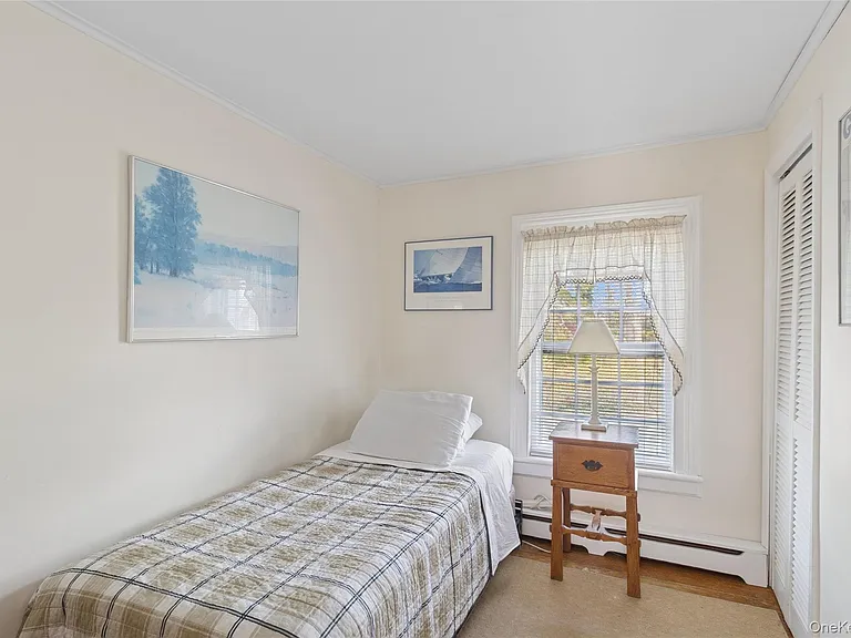 718 Montauk Hwy — Photo 22