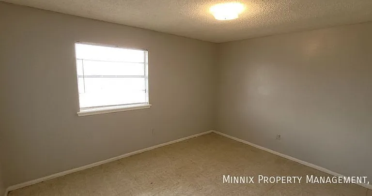 636 S Crosby St — Photo 11