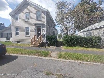 781 6th Ave, Troy, NY, 12182