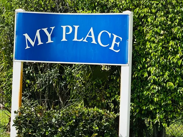 1802 My Pl, West Palm Beach, FL 33417