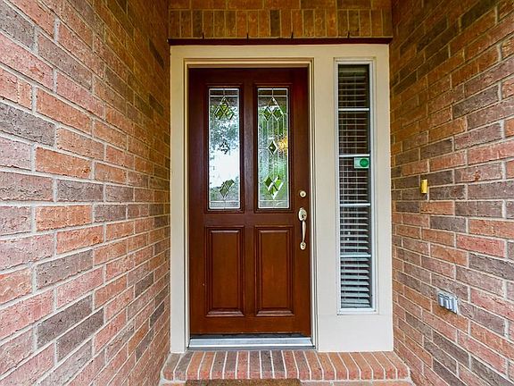3rd image of 4606 Huntwood Hills Ln
