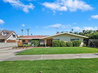 7915 Los Arboles Pl, Riverside, CA 92504