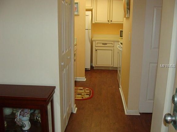 4th image of 110 Cypress Woods Ct APT 2D