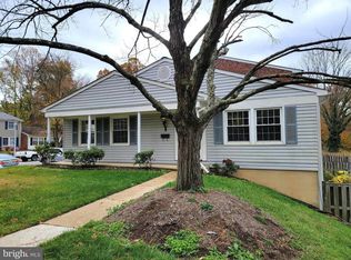 1748 Farmington Ct, Crofton, MD 21114