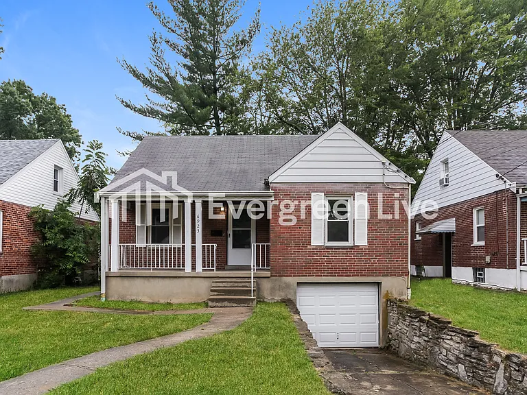 6923 Gloria Dr — Photo 1