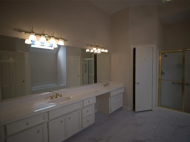 1839 Lake Winds Dr — Photo 26