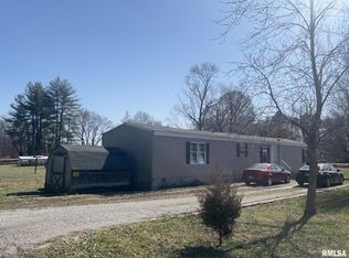 500 E Johnson St, Valier, IL 62891