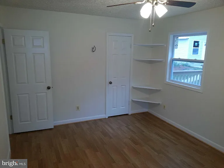 326 Garner Ave — Photo 9