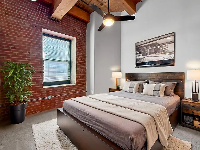 Emery Lofts — Photo 8