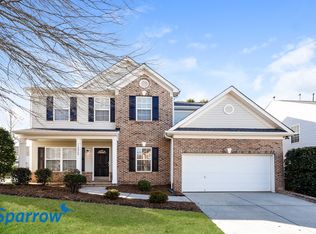 10040 Barrands Ln, Charlotte, NC 28278