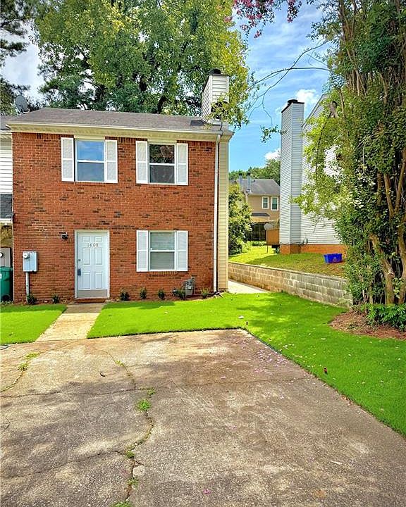 1st image of 1408 Springleaf Cir SE