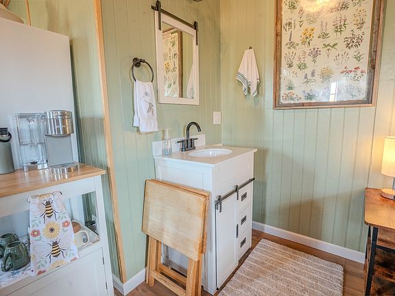 24th image of this home